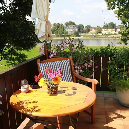 Traumhaftes Elb-chalet Lägenhet Dresden
